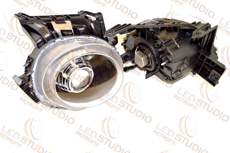 Биксеноновые фары NISSAN JUKE G37-R black